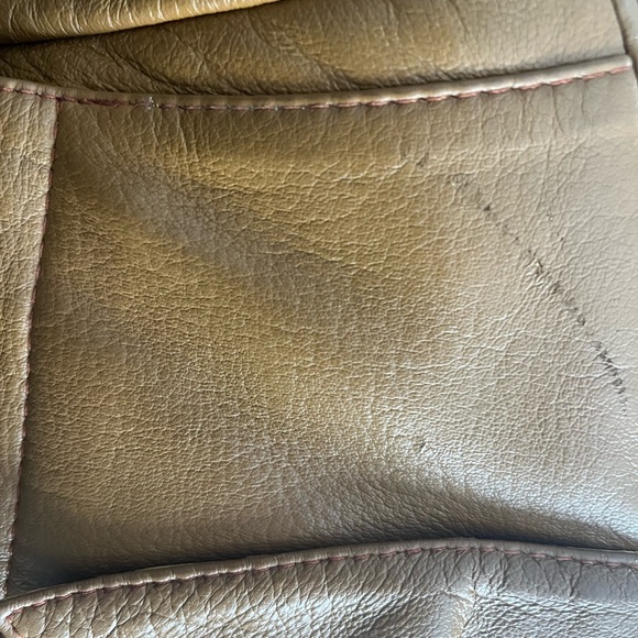 Vintage women’s leather jacket from MLG another original creation Canada - Picture 7 of 7